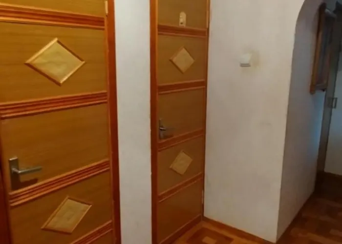 Sunny 2 In Apartment